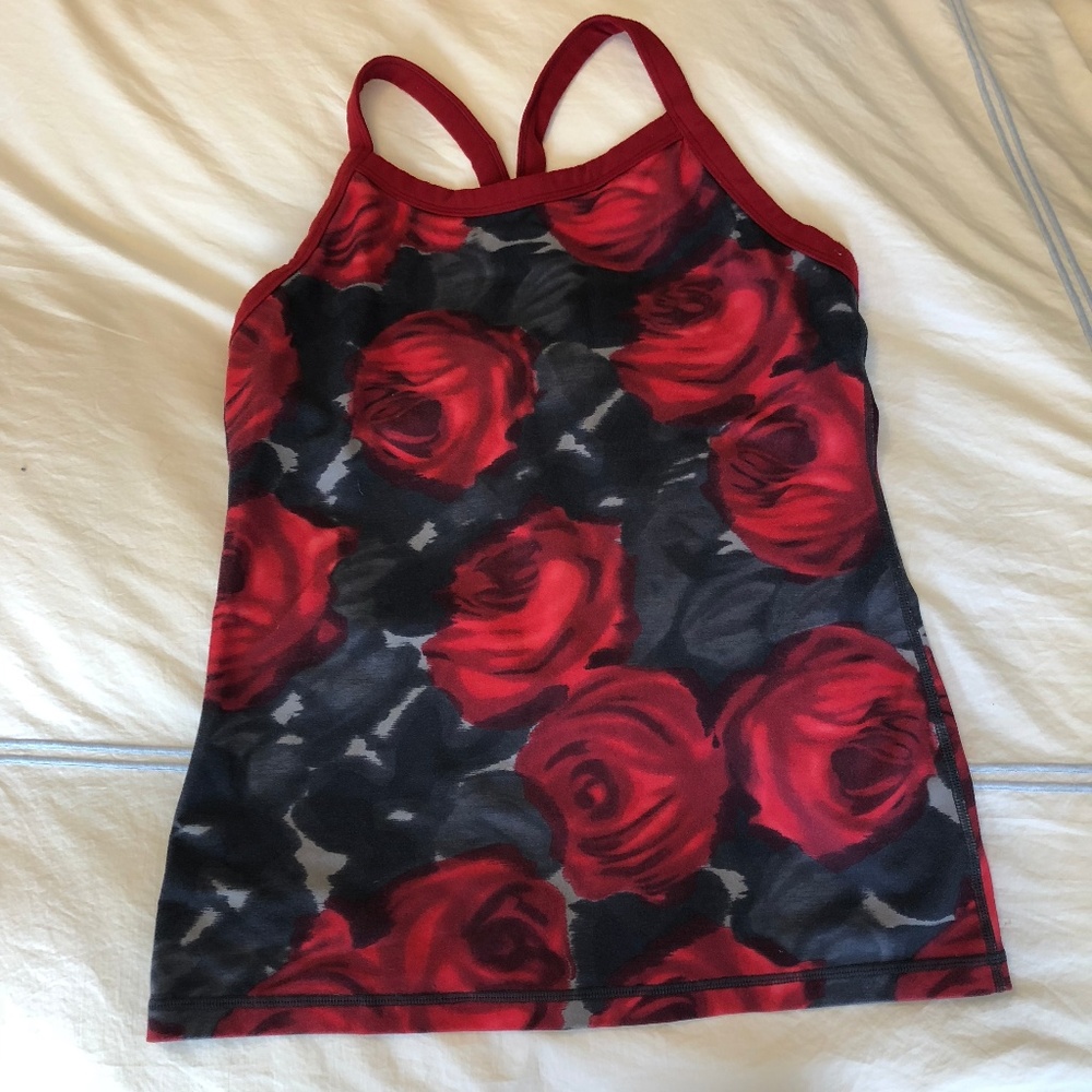Lululemon workout tank